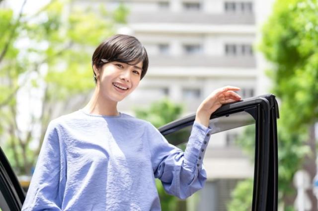 車の現金一括購入vsローン!メリットやデメリット、購入方法選択のポイント