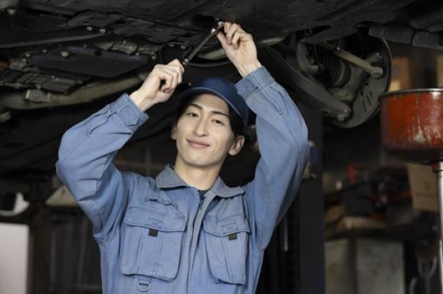 整備中の男性