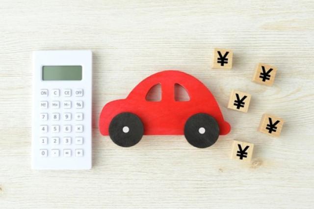 同じ車でも経過した期間で車検の費用が変わる!高くなる税金や内訳を紹介