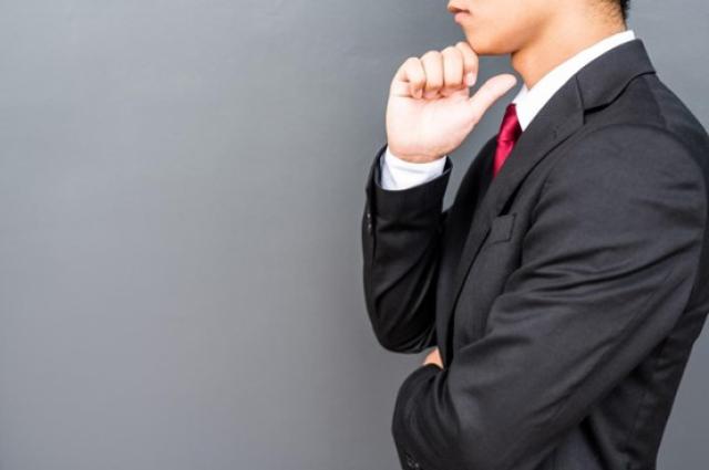 バイクの車検証を紛失した！必要書類と再発行の手順とは？