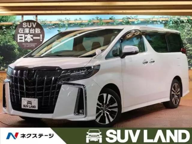 アルファードの値段平均はいくら？新車と中古車価格、ライバル車との比較も◎