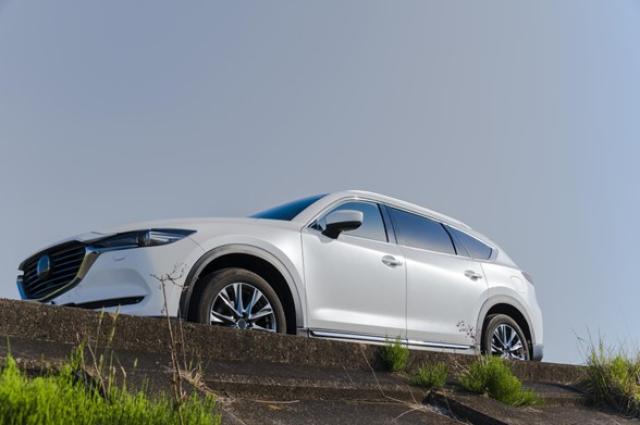 車を借りる「カーリース」の仕組みとは?特徴や他の貸し出しサービスとの違い