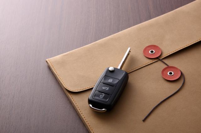 後悔しない中古車選びを。不安を解消し、初めての中古車選びをサポートします!