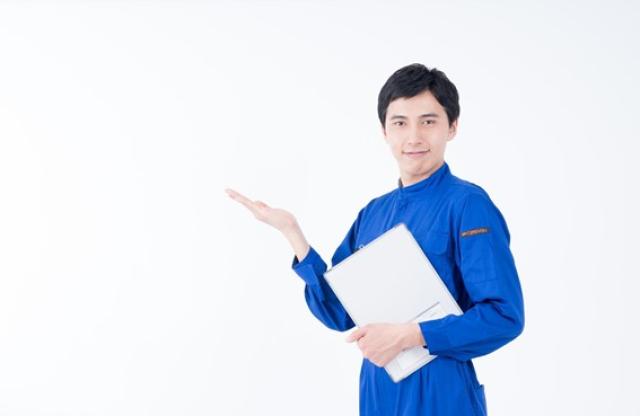 ディーラー車検に必要なものは？ユーザー車検との違いや費用も解説