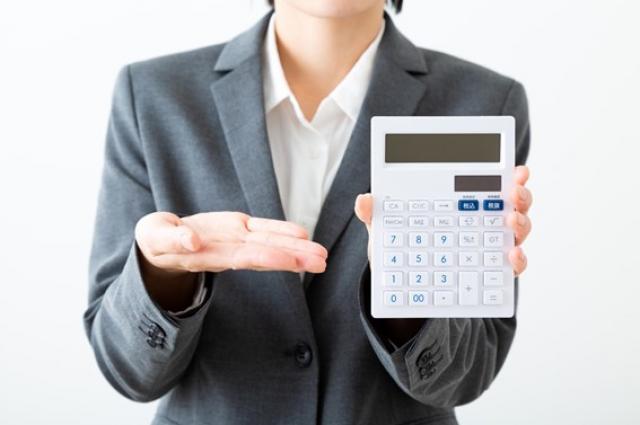 車の下取り価格をシミュレーションする方法｜愛車の価値を調べる方法も紹介