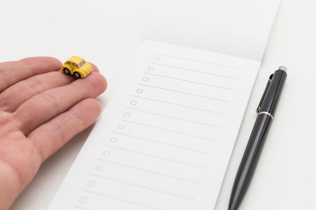 はじめての車を買うなら!新車か中古車か、どちらがおすすめ?