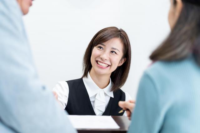 10万キロ超えの車検費用は高いの 高くなる原因や費用を抑えるポイント 新車 中古車の ネクステージ