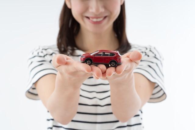 車を売る時の値段を徹底解説!相場や高く売るコツも説明!