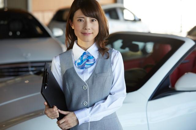 車を友達に売るには トラブルを避けるための方法や手続きを解説 新車 中古車の ネクステージ