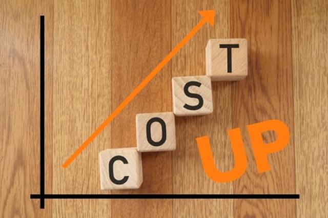 ジャガーのSUVは燃費が良いの?維持費の傾向やモデルの特徴をご紹介