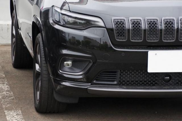 【2024年版】外車の魅力を徹底解剖！コンパクトカーからSUVまでジャンル別おすすめベスト5