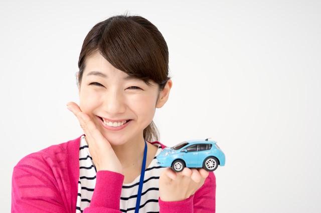 輸入車のモデル年式とは?モデル年式を知るための確認方法と必要な理由