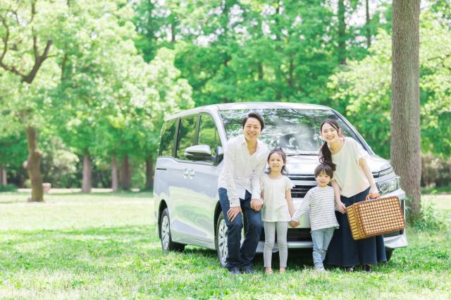 ミニバンの維持費ってどれくらい？維持費の安いおすすめの車種を中古車で選ぼう！