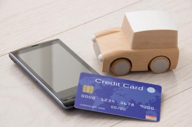 自動車税が遅れたらどうなる？延滞金とペナルティについて解説