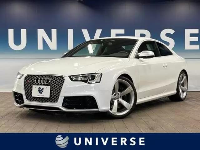 アウディスポーツカーの特徴と価格を比較紹介！中古車がお得な理由も分かる