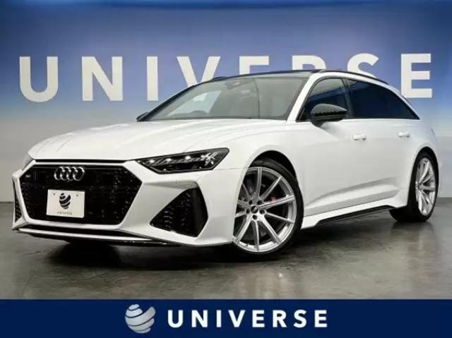 アウディスポーツカーの特徴と価格を比較紹介！中古車がお得な理由も分かる