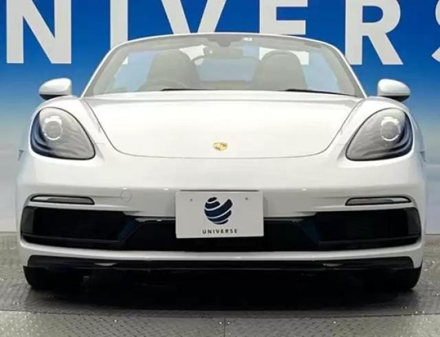 ポルシェ ボクスターが安い理由は?魅力や中古車相場、その他におすすめのモデルも◎