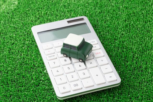 車が水没して動かない場合どうする？修理できる範囲と費用を解説