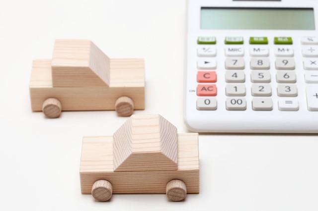 自動車の売却を考えている方へ!売却時に必要な書類と手続きの流れについて