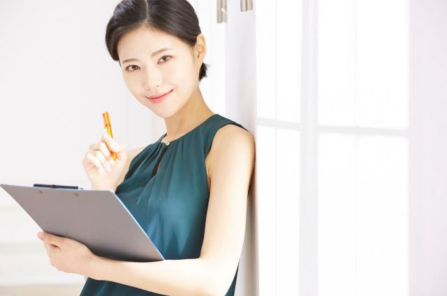 フィアット「ムルティプラ」は愛好家も多い個性的な1台！歴史や中古価格を紹介