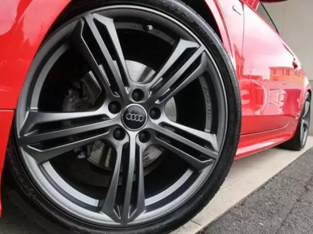 アウディのコンパクトカーを全公開!選び方や購入のポイントを解説!