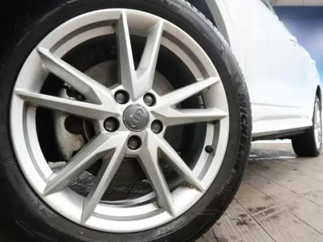 アウディのコンパクトカーを全公開!選び方や購入のポイントを解説!