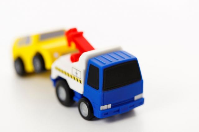 プジョー205が気になる方へ!205の特徴と購入するコツ