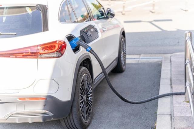 女性におすすめの小さめベンツ7選!使いやすさと高級感を両立した魅力とは