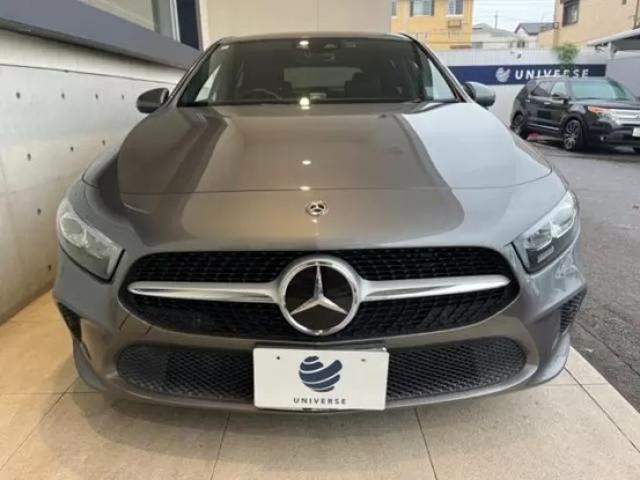 女性におすすめの小さめベンツ7選!使いやすさと高級感を両立した魅力とは