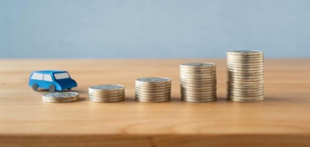 ミニカーとお金