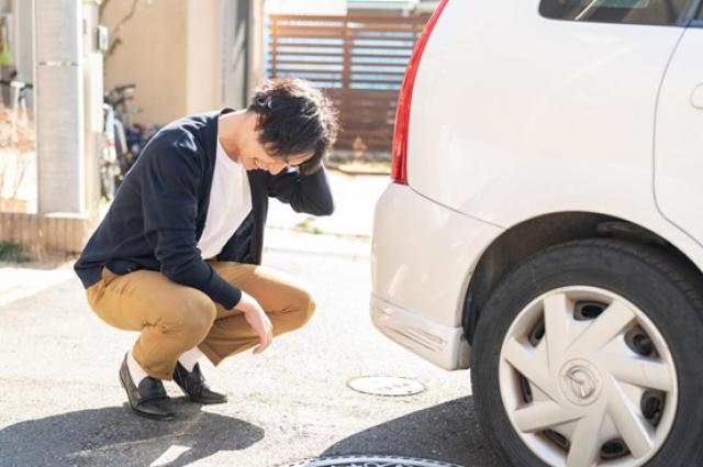 車の処分に困る男性