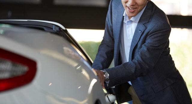 クーペ好きを魅了するBMW4シリーズ！420iに秘められた魅力と中古で購入する際のポイント