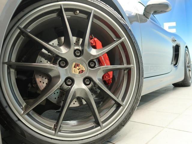 ポルシェが安く買える国はドイツ?実は国内でも安く買える!