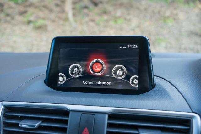 カーナビの種類の選び方とは？タイプや機能の特徴や違いをご紹介