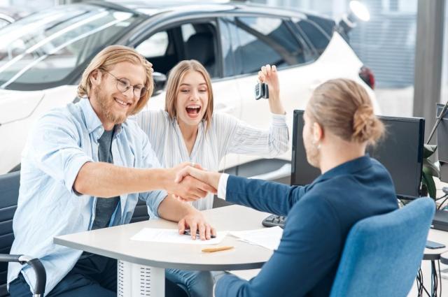 カーリースにはデメリットがあるの?特徴や利用時のポイント