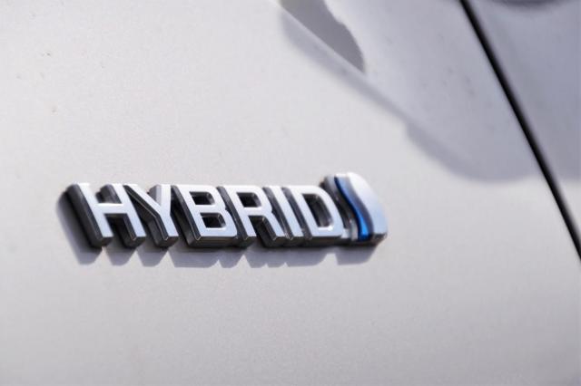 車のバッテリーが上がったらどう対処する？上がらないための予防法つき