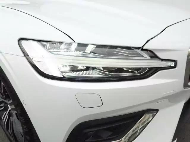 ボルボ S60のスペックや価格は？魅力を徹底解説！