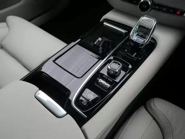 ボルボ S60のスペックや価格は？魅力を徹底解説！