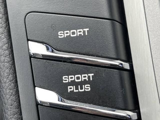 ポルシェ・パナメーラの価格や特徴は？お得に購入する方法も紹介