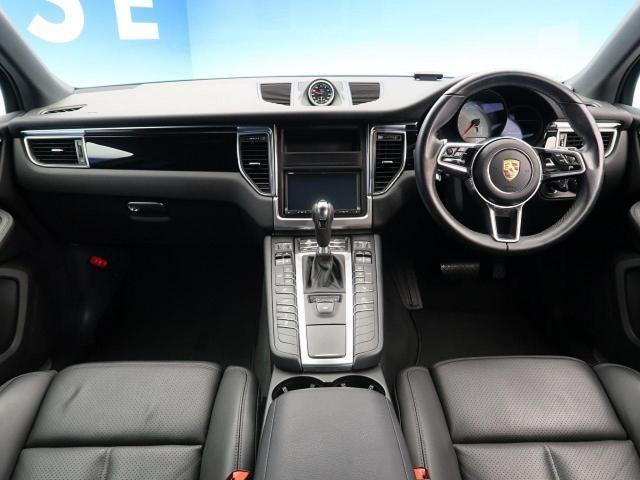 ポルシェ マカンはどんな車?中古車情報も紹介