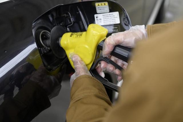 ベンツCクラスの燃費はどのくらいなの?乗る魅力やグレードごとの特徴まとめ