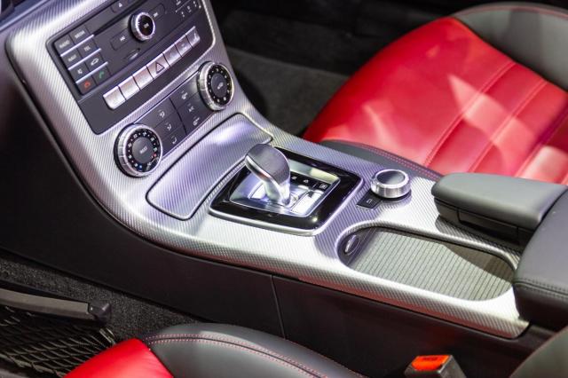 メルセデス・ベンツのクロスオーバーSUVの新型「GLB」は何が違うか