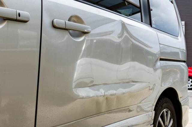 車傷修理のガイド！種類別対処法と費用・時間の相場を徹底比較