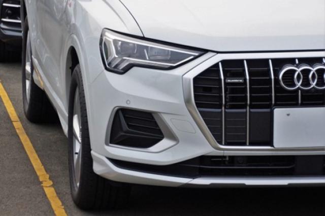 アウディQ3とBMW X1を比較!デザインや性能の違いについて解説