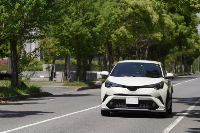 SUV人気を独占!新型RAV4の魅力って何?ユーザー満足度を満たす機能・性能とは?