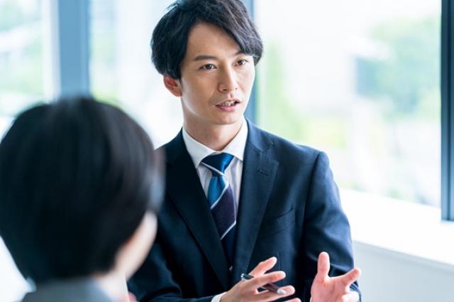 車検証の名前変更の手続きとは?必要書類や手続きの流れを解説