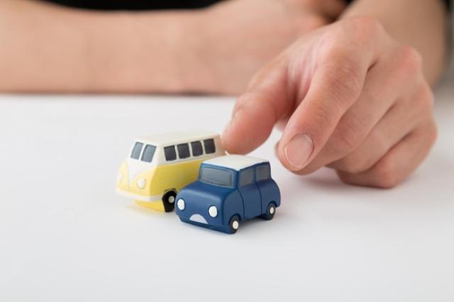 10万キロ走行した車の購入・売却のポイントとは？過走行車の注意点を解説