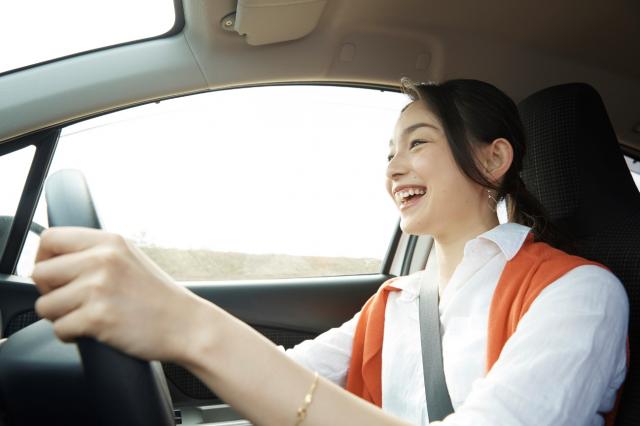 車のナンバープレートを変更する方法！３種類のナンバーの違いについてもご紹介