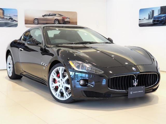 マセラティの値段とは?中古車人気が高い車種TOP3をご紹介