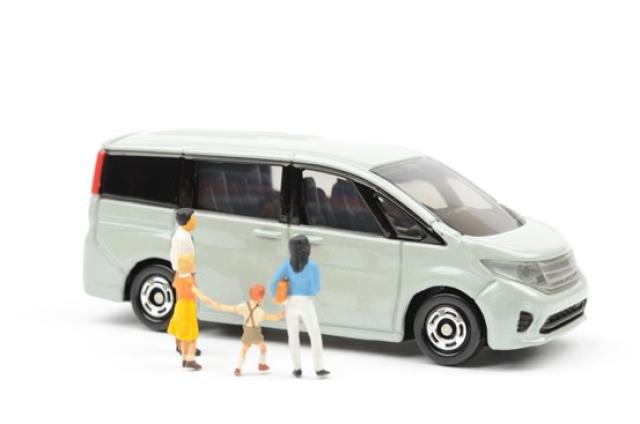 6人乗りのおしゃれな車は？SUV・ミニバン・輸入車別にご紹介